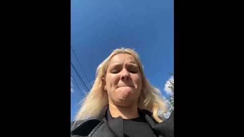 leonagik @ stripchat on 20231011