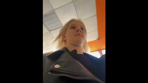 leonagik @ stripchat on 20231011