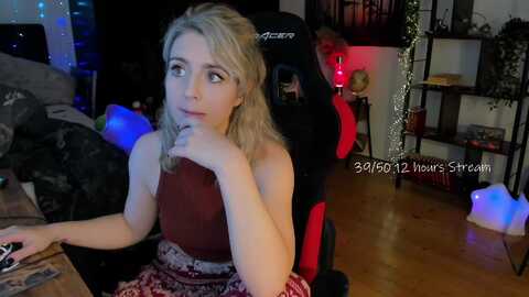 lisaonthemoon @ stripchat on 20231011
