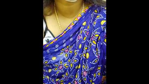 malluanu35 @ stripchat on 20231011