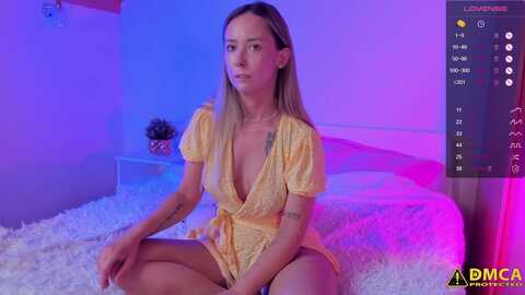 ritzy_stars @ stripchat on 20231011