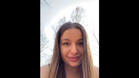 yourvalery @ stripchat on 20231011