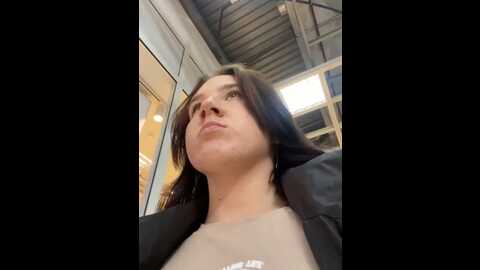 emmatraveler @ stripchat on 20231012