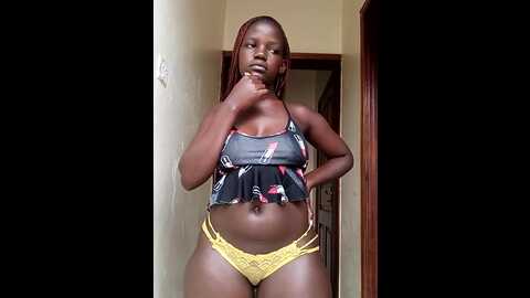 holygrail001 @ stripchat on 20231012