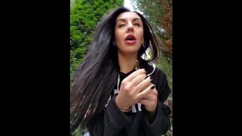 kalli_fornia @ stripchat on 20231012