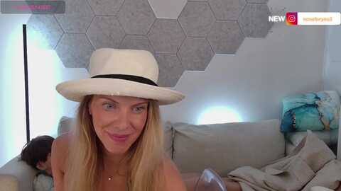 novaforyou1 @ stripchat on 20231012