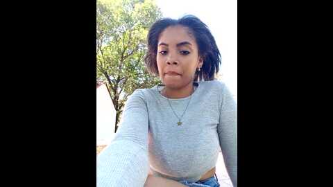 sweetsin2 @ stripchat on 20231012