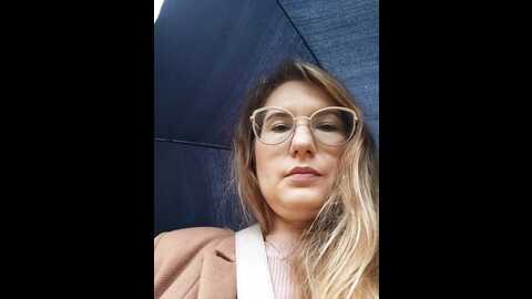 vanilladreams @ stripchat on 20231012