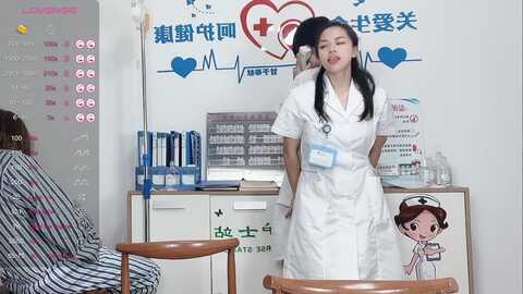 wenwen1688 @ stripchat on 20231012