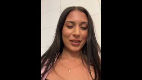 yasmine_khalifa @ stripchat on 20231012