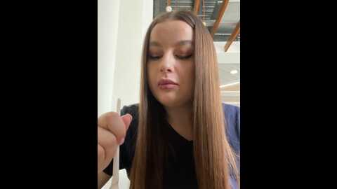 yourvalery @ stripchat on 20231012