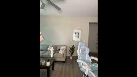 anaruru222 @ stripchat on 20231013