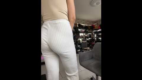 didihairypussy @ stripchat on 20231013