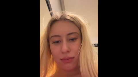 emmymood @ stripchat on 20231013