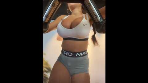 f3ckdolllucy @ stripchat on 20231013