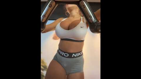 f3ckdolllucy @ stripchat on 20231013