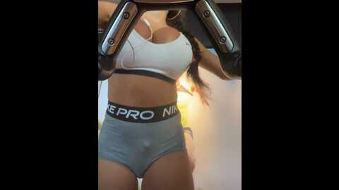 f3ckdolllucy @ stripchat on 20231013