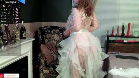 gingersnap33 @ stripchat on 20231013