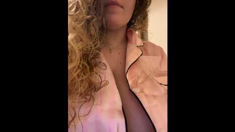lady_purple @ stripchat on 20231013