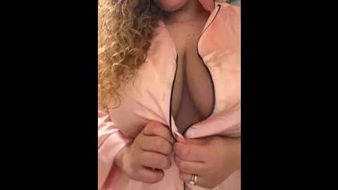 lady_purple @ stripchat on 20231013
