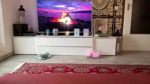 lialuxuria @ stripchat on 20231013