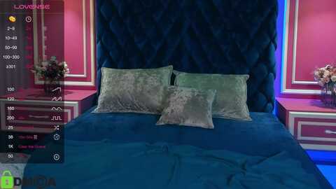 polumna_cute @ stripchat on 20231013