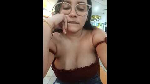 sweetsin2 @ stripchat on 20231013