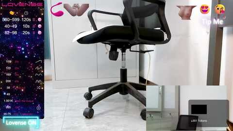 tina_oz @ stripchat on 20231013