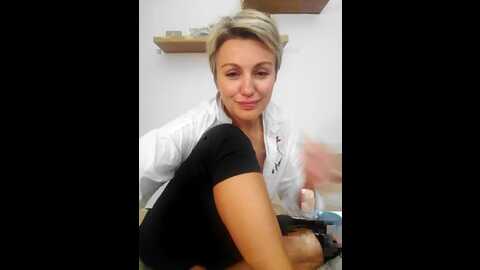 women_pleasures @ stripchat on 20231013