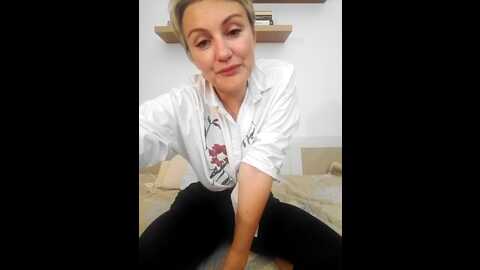 women_pleasures @ stripchat on 20231013