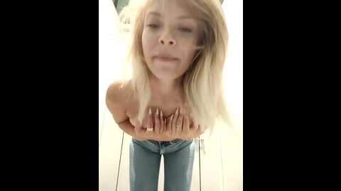 anastasiaannie @ stripchat on 20231014