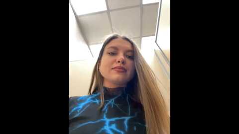 brilliant_kiss @ stripchat on 20231014