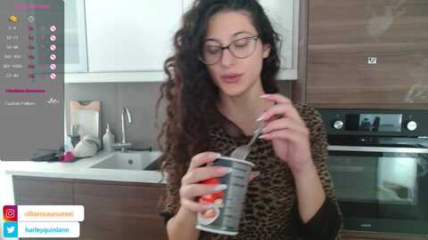 clitarosaurusrexi @ stripchat on 20231014