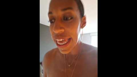 goldenlace @ stripchat on 20231014