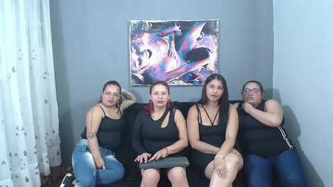 lesb_milf @ stripchat on 20231014
