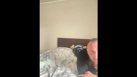 niki7377 @ stripchat on 20231014