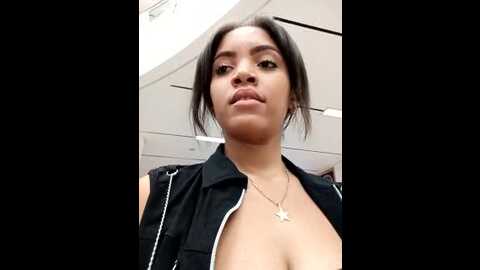 sweetsin2 @ stripchat on 20231014