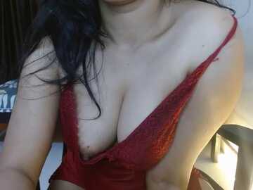 wonderglam @ stripchat on 20231014