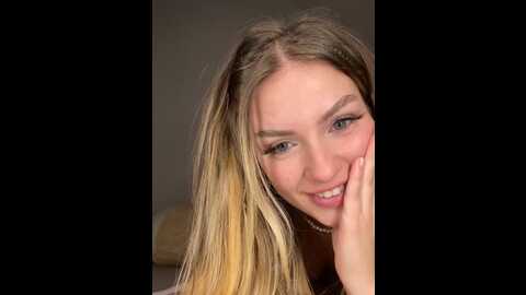 alessia_moor @ stripchat on 20231015