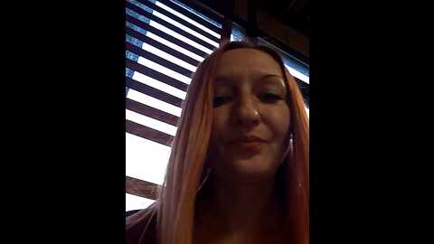 brilliant_gold @ stripchat on 20231015