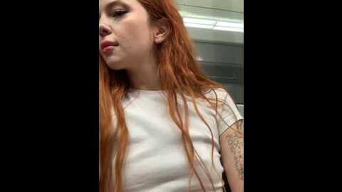 ginger_sexy_doll @ stripchat on 20231015