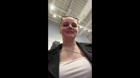 gingersnap33 @ stripchat on 20231015