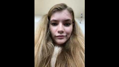 holy_tereza @ stripchat on 20231015