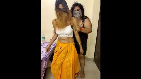 indian_hotmilfs @ stripchat on 20231015