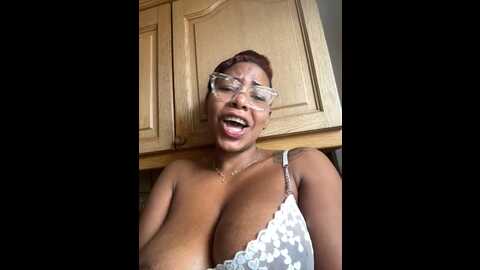 kataryna69 @ stripchat on 20231015