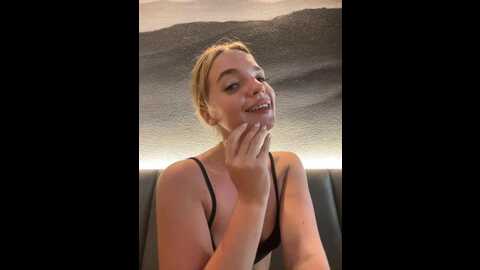 legally_blonde @ stripchat on 20231015