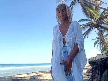 luna_natural @ stripchat on 20231015