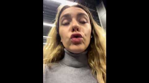 mariid @ stripchat on 20231015