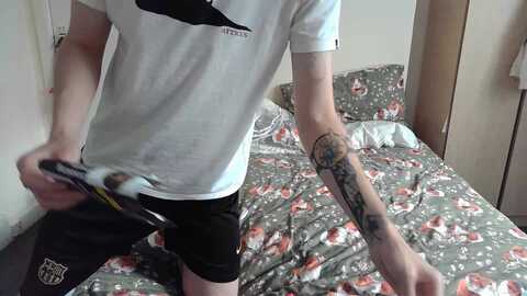 milk_toast @ stripchat on 20231015