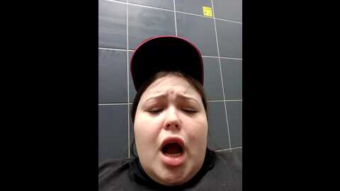 supper_brilliant @ stripchat on 20231015